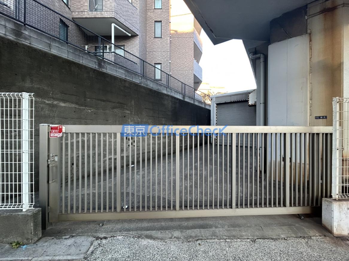 大井町北千束高架下建物