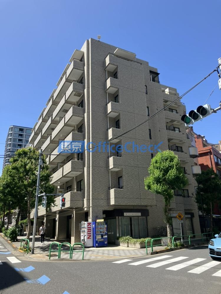 朝日三番町プラザ