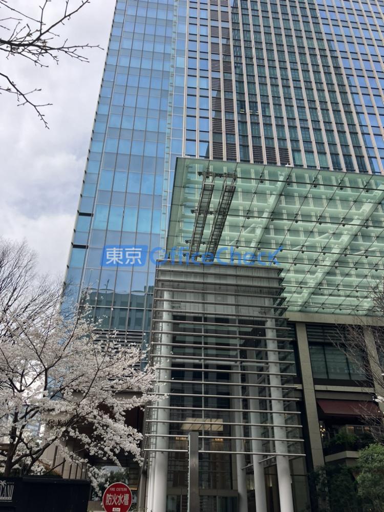 日本橋室町三井タワー