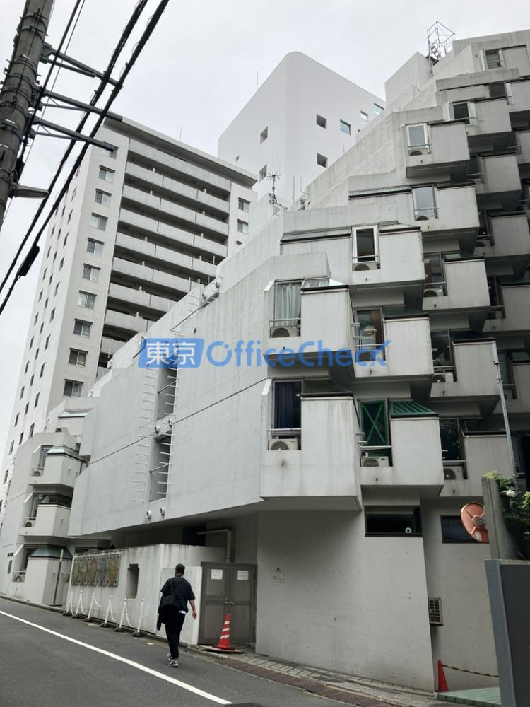 ビラ・モデルナ