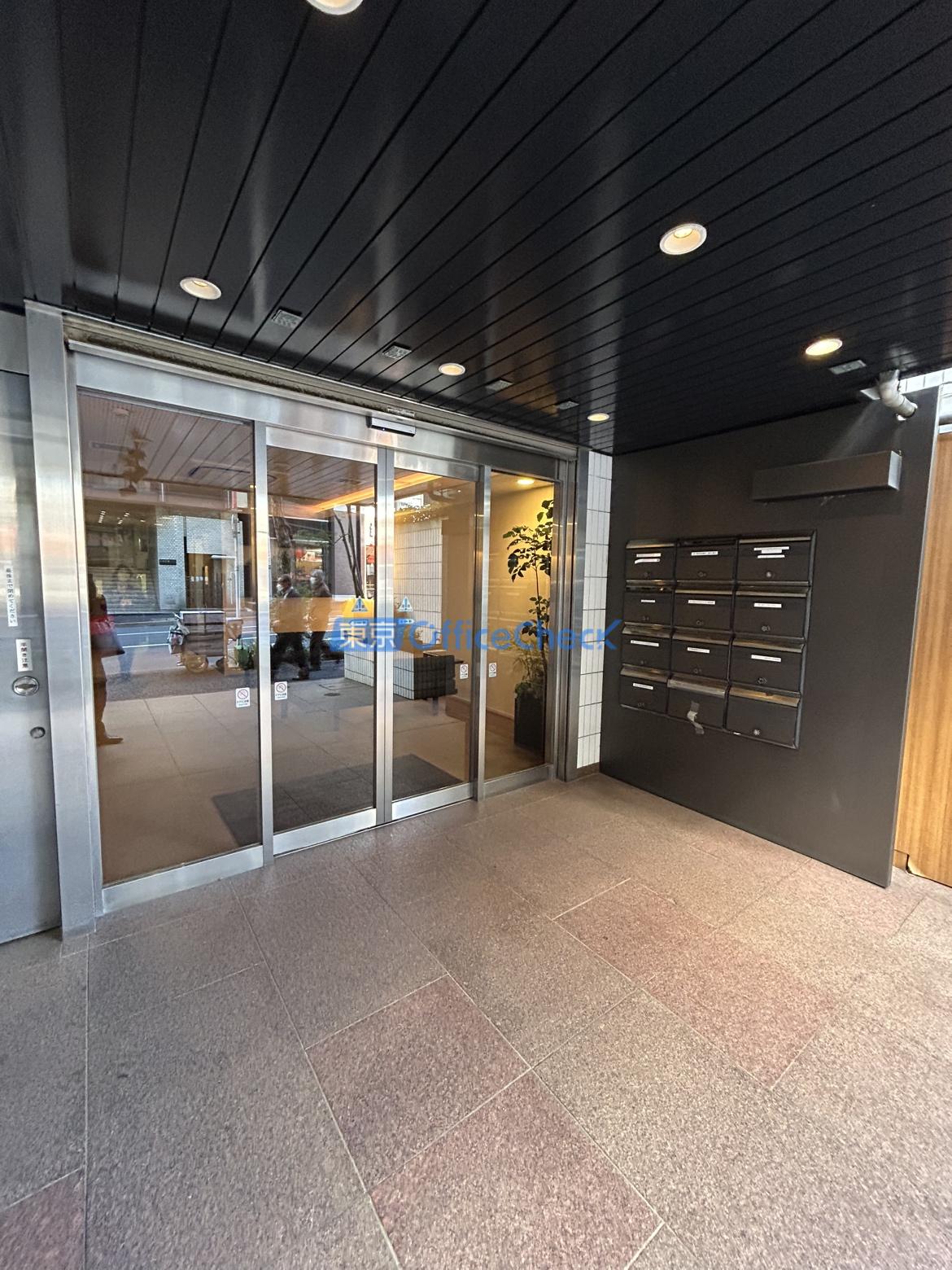 北の丸グラスゲート