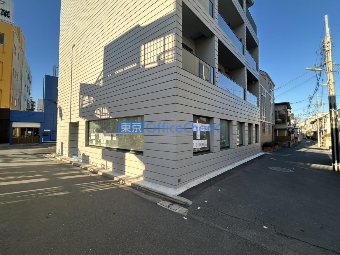 Ｔｈｅ Ｃｏｎ-Ｔｏｕｒ Ｈａｔａｎｏｄａｉ