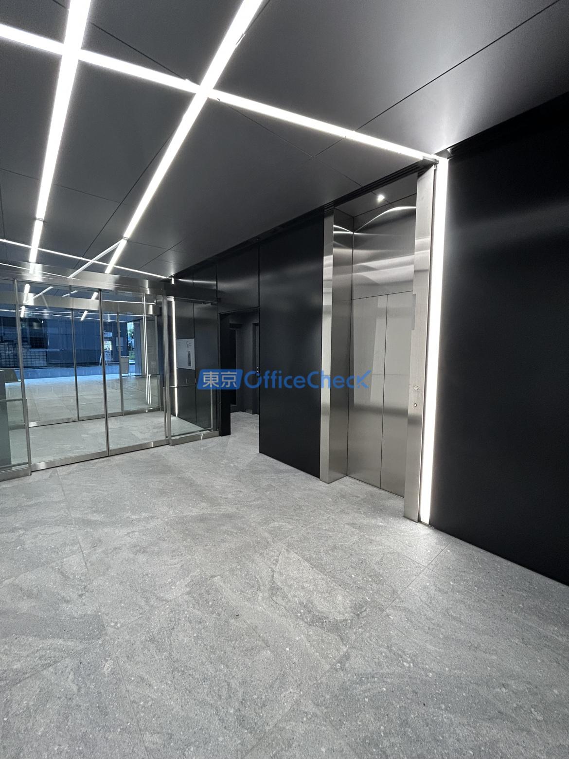 ＣＯＬＯＲ ＵＳ秋葉原