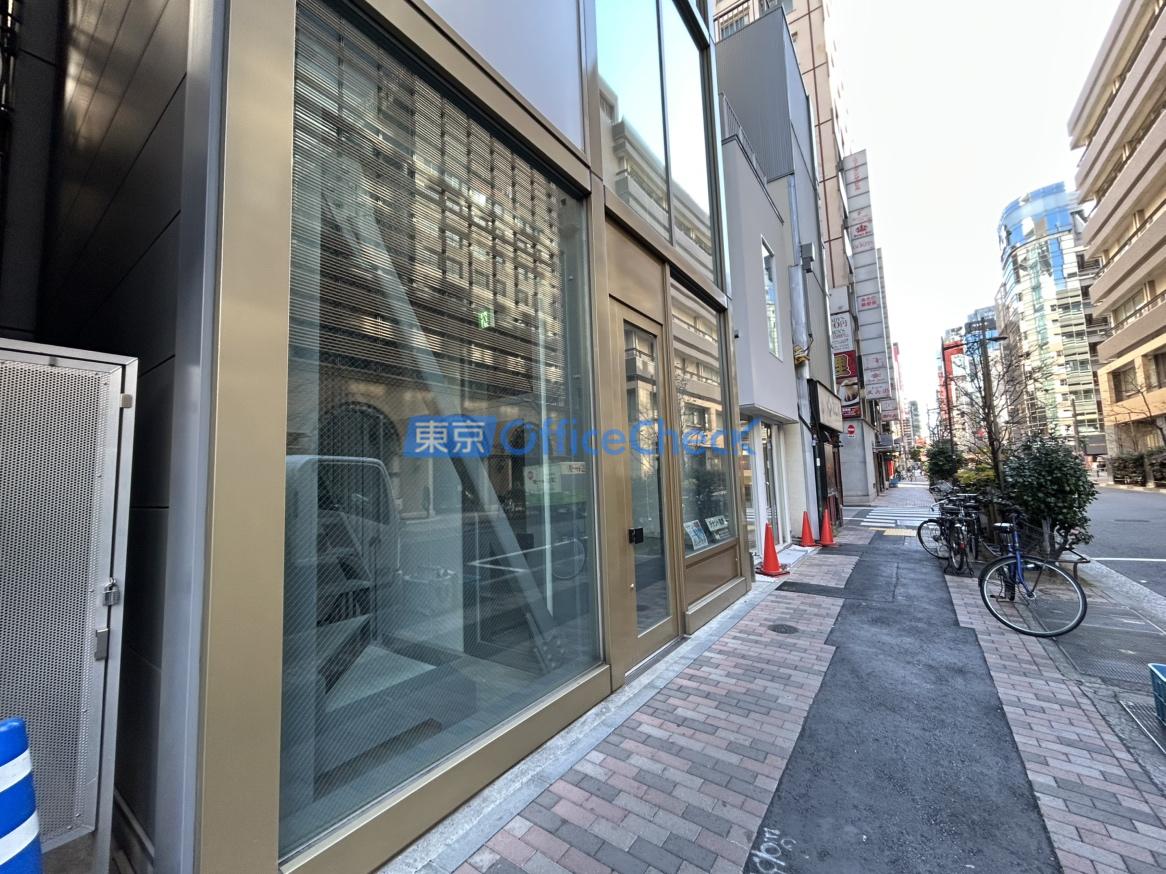 ＬＡＮＤＰＯＯＬ ＧＩＮＺＡ