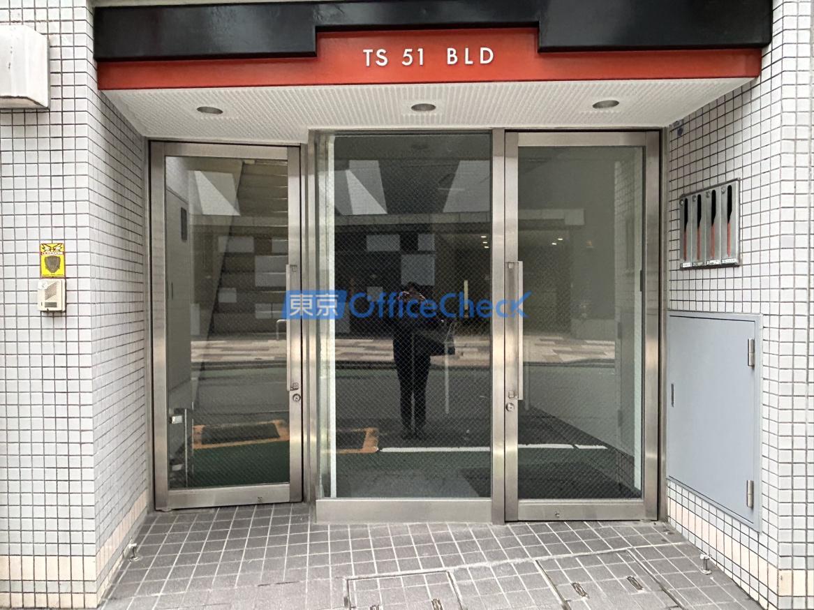 ＴＳ５１ＢＬＤ