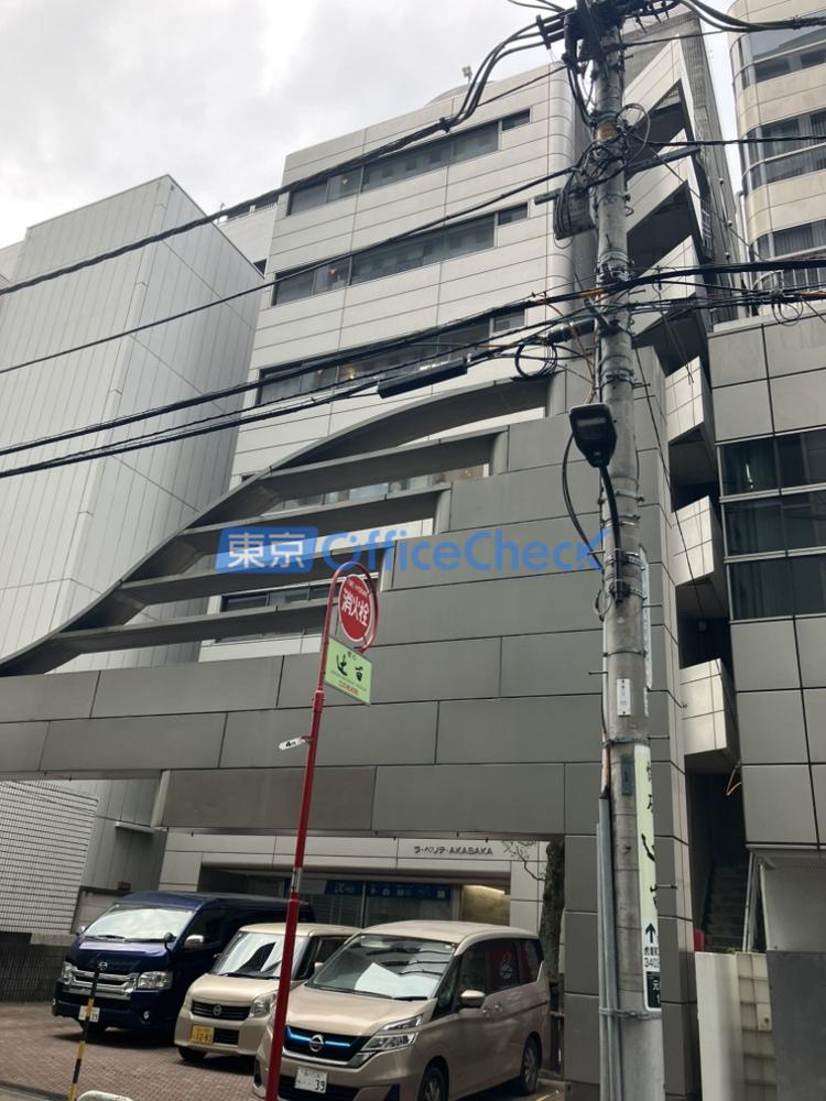 ラ・ベリテＡＫＡＳＡＫＡ