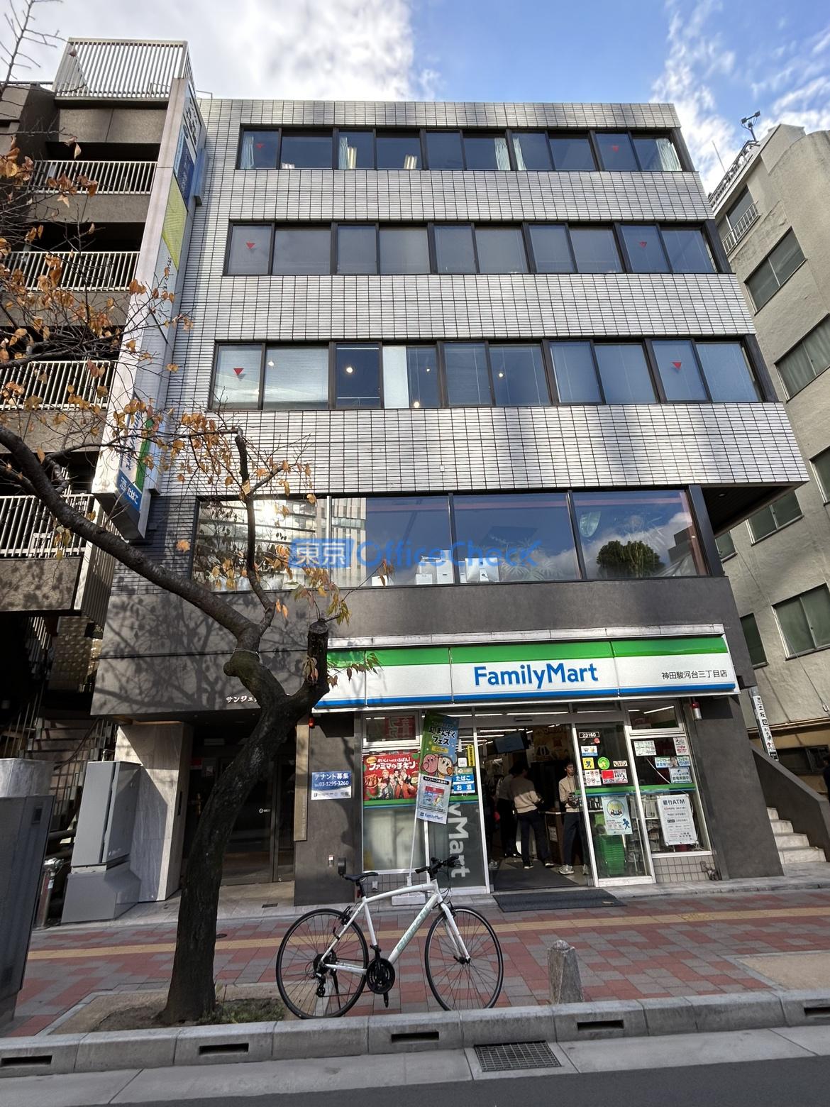 サンジュ共和十番館