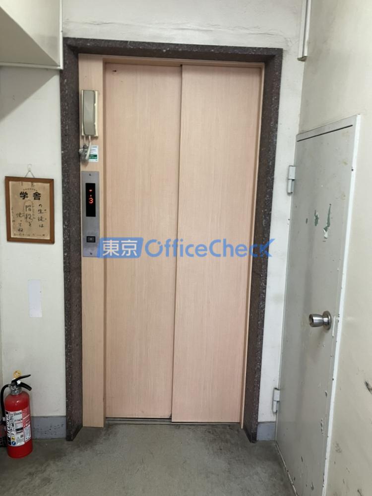 自由が丘リバーシティビル