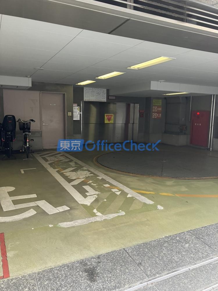 カンダエイトビル