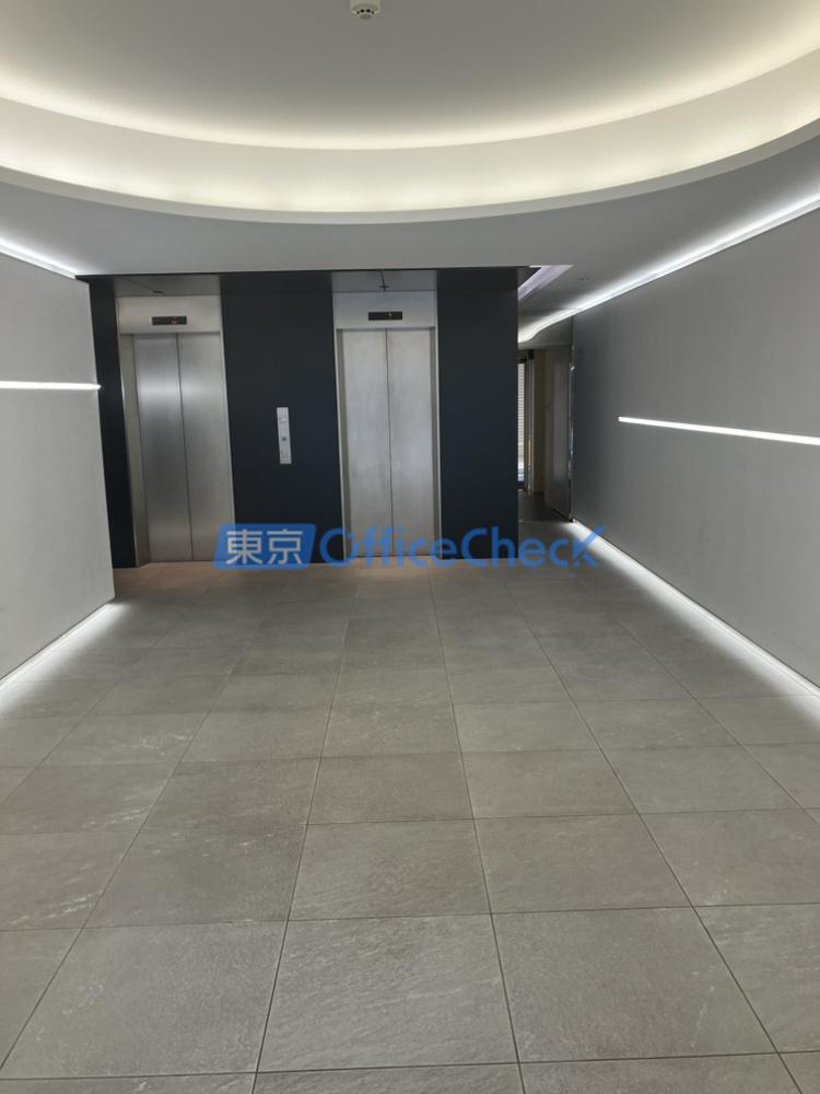 カンダエイトビル