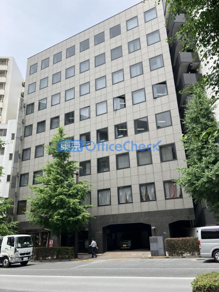新川イワデビル
