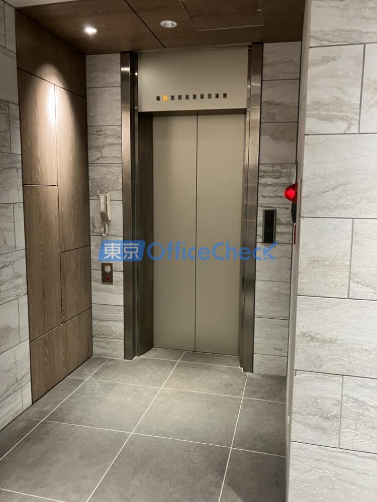 ＢｉｚＳＱＵＡＲＥ ＧＩＮＺＡ