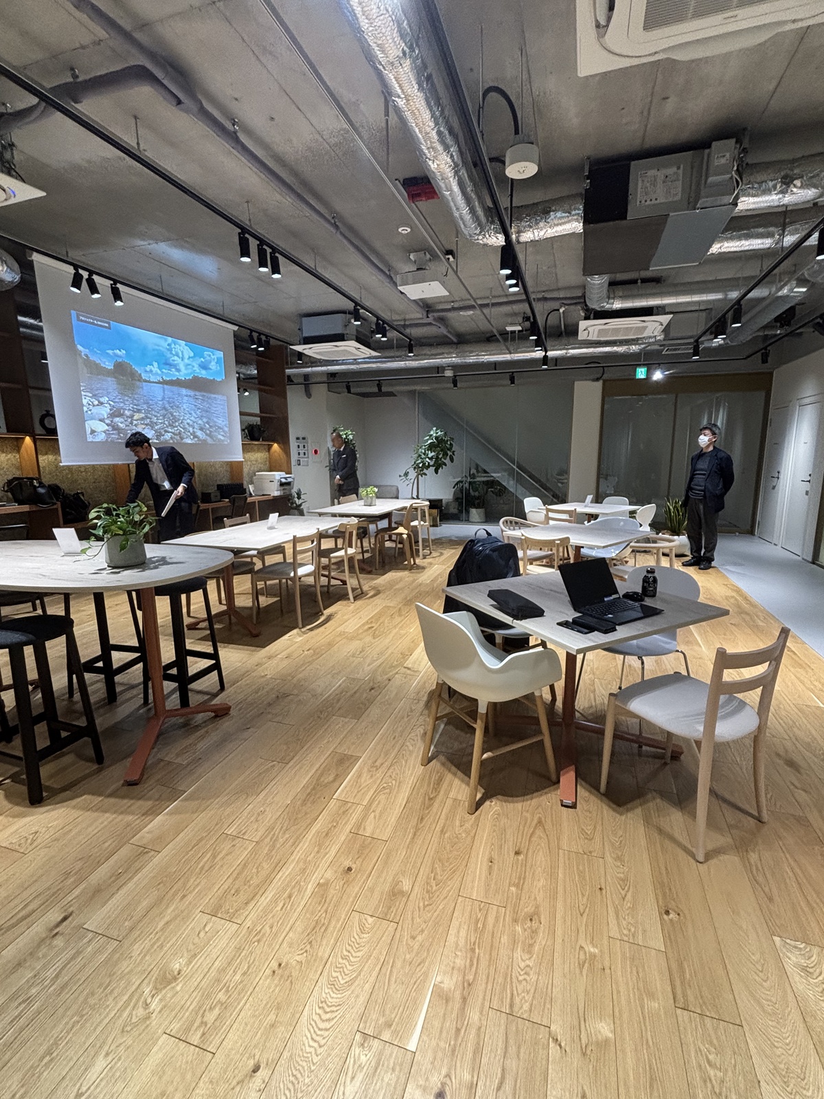 ＡＳＯＯＭ新橋