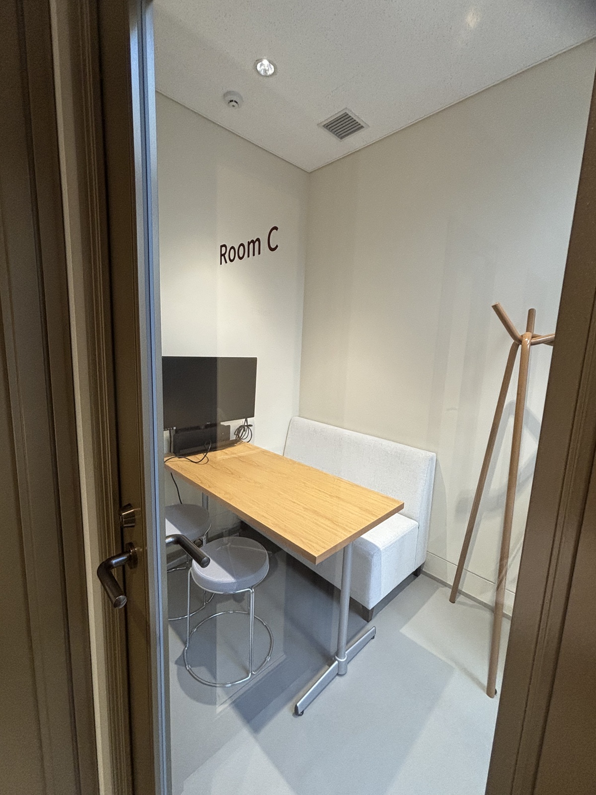 ＡＳＯＯＭ新橋