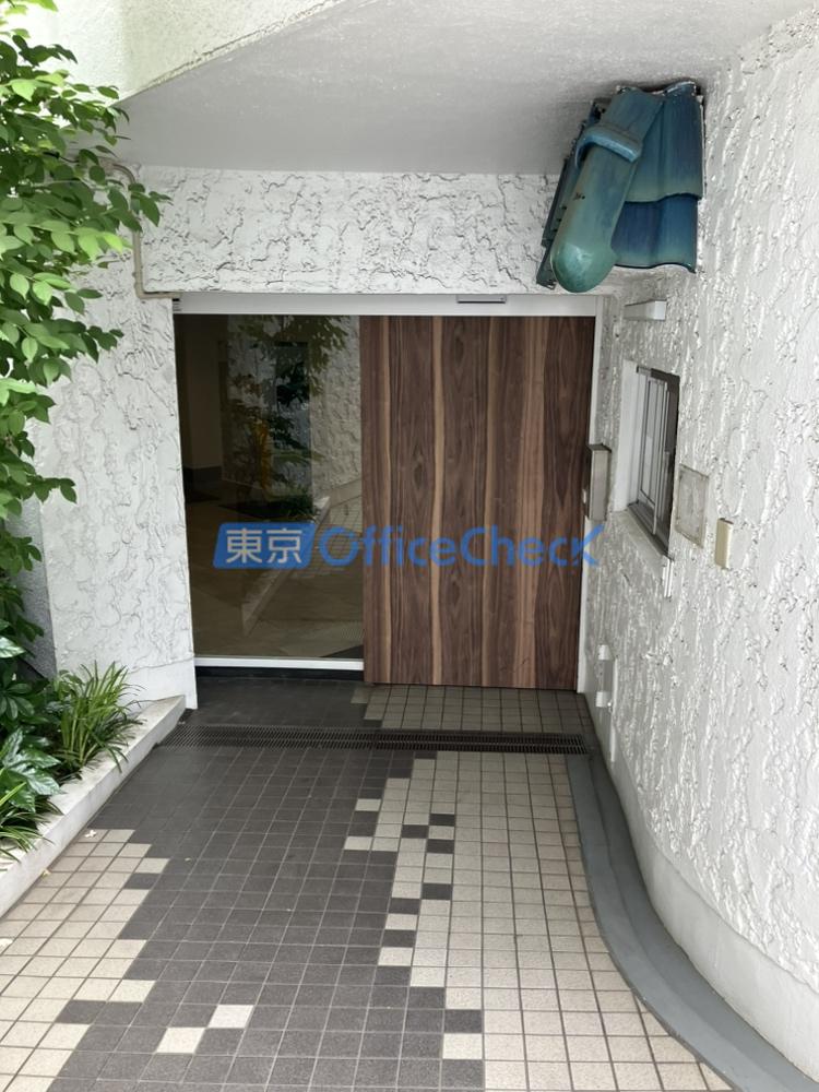 秀和外苑レジデンス