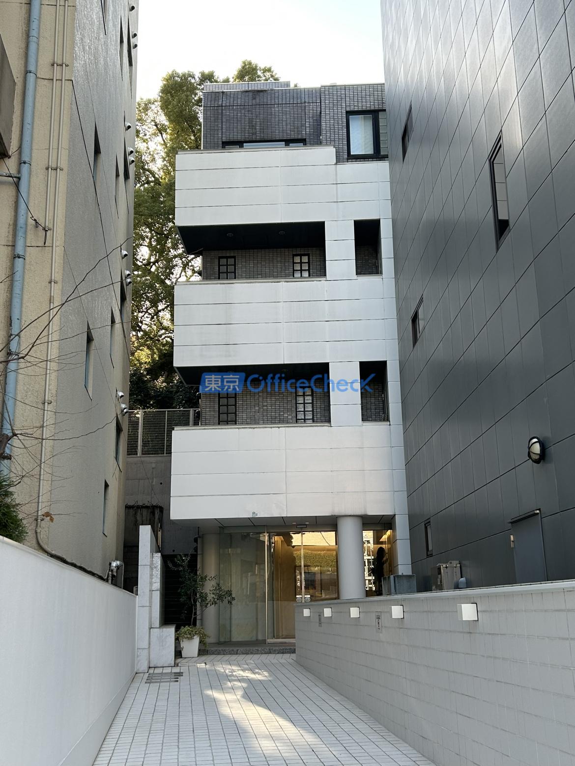 市ヶ谷ガーデンプラザビル