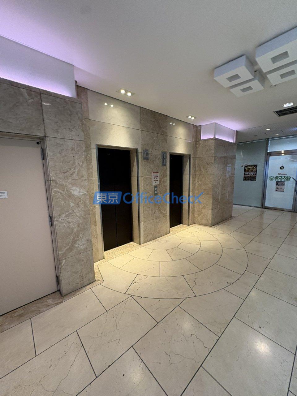 クレシェンドビル