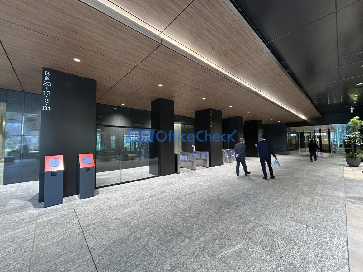 ＹＯＴＳＵＹＡ ＴＯＷＥＲ