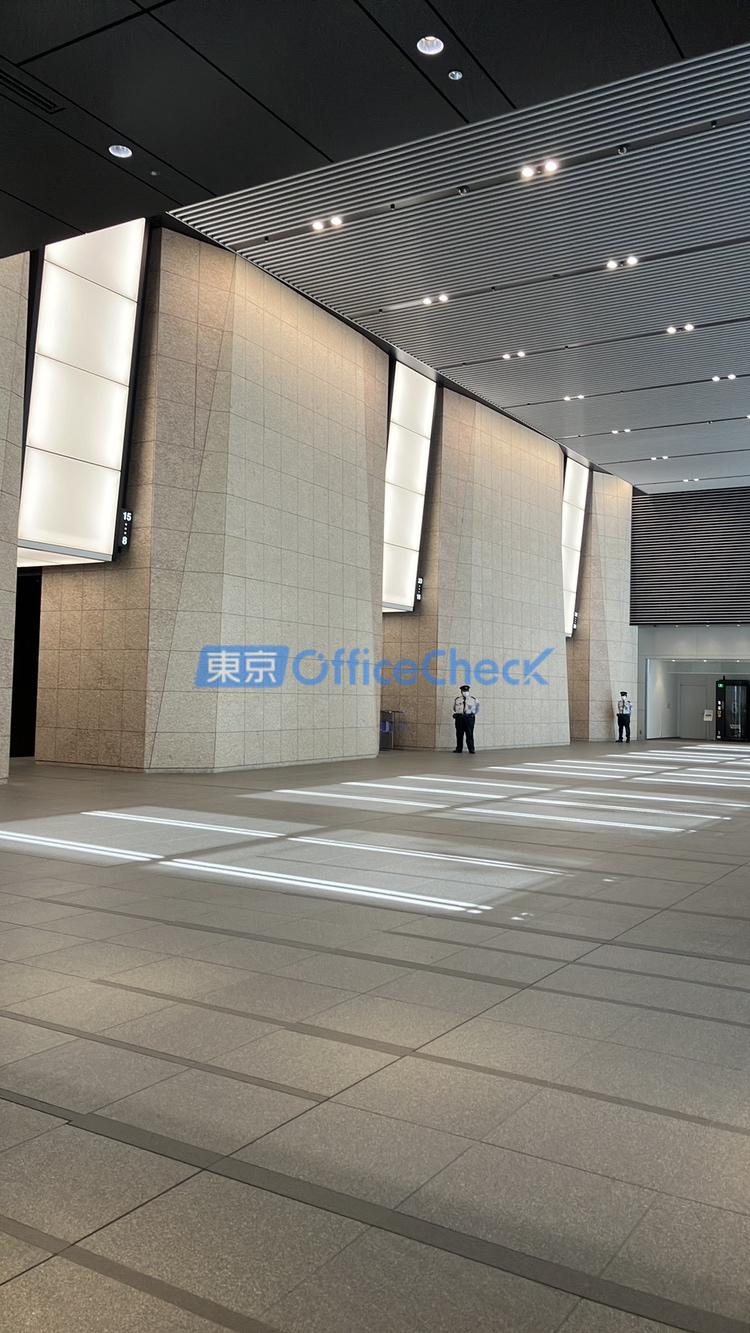 ＪＲ新宿ミライナタワー