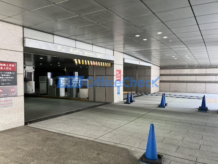 新宿パークタワー