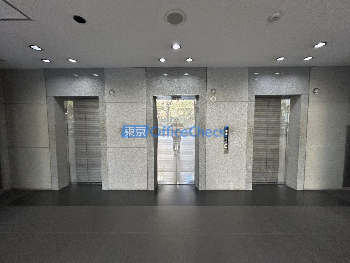 住友不動産西新宿ビル３号館