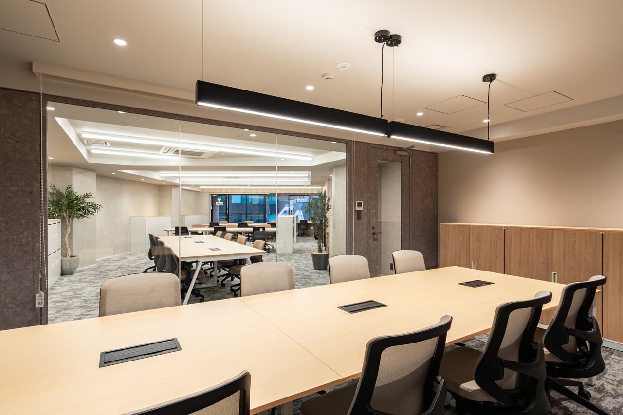 Ｓ-Ｇｌａｎｚ ＫＵＤＡＮ ＢＬＤ.