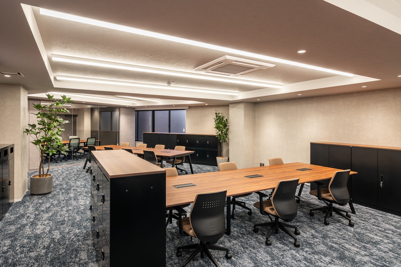 Ｓ-Ｇｌａｎｚ ＫＵＤＡＮ ＢＬＤ.