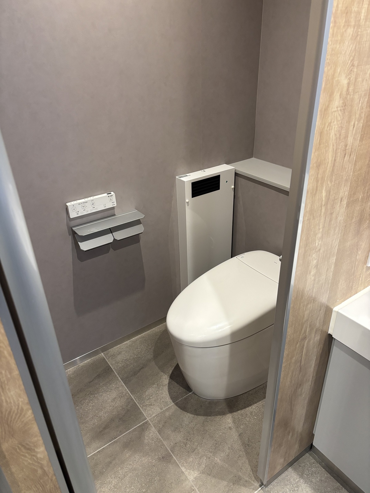 ＡＳＯＯＭ新橋