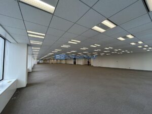 アーク森ビル 14階 07.jpg
