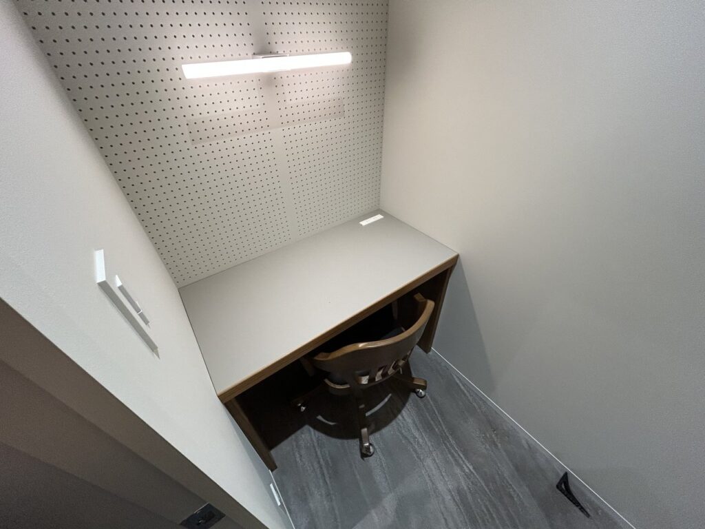 unframe 28