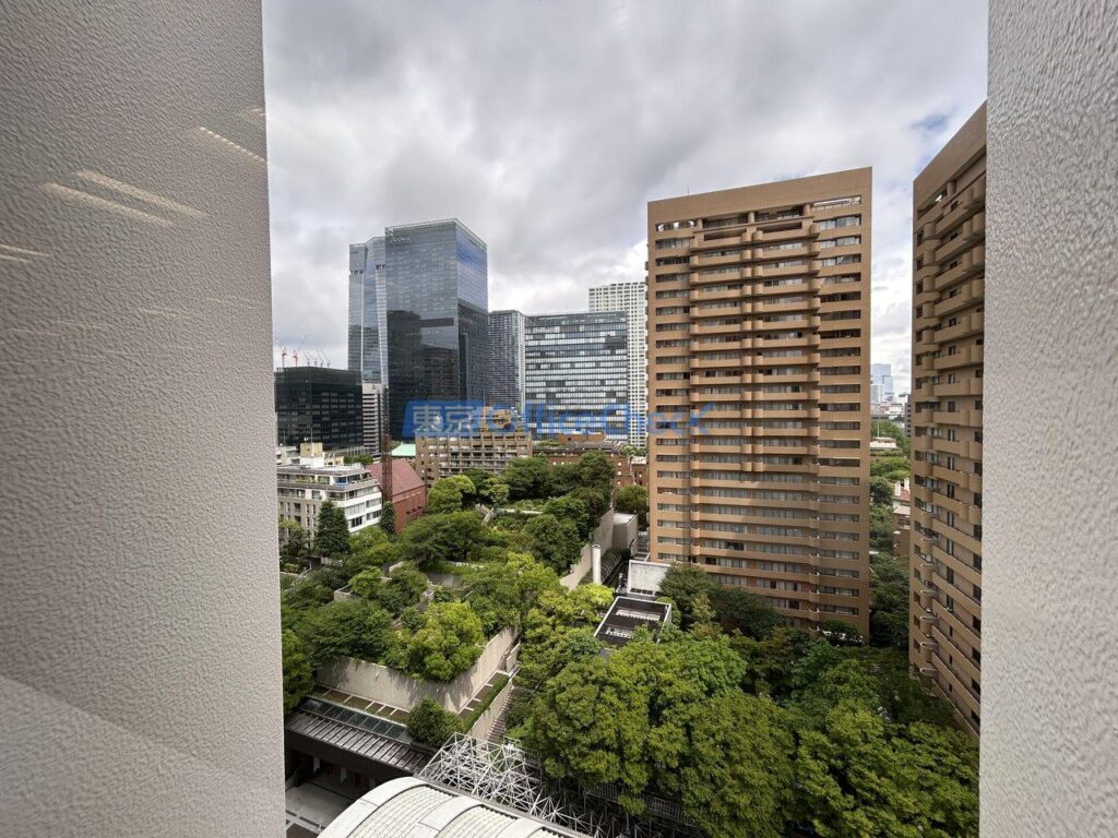 アーク森ビル 14階 32.jpg