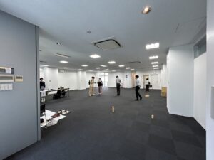 luminous-building-4f 01