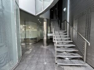 luminous-building-4f 16