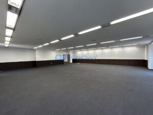 クアトロ室町ビル 01