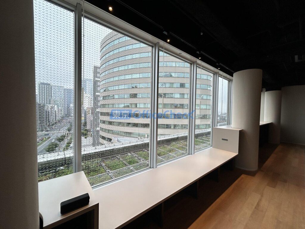 LA PORTE AOYAMA 06