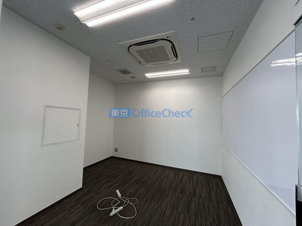 SHINWA BUILDING EAST 12階 12