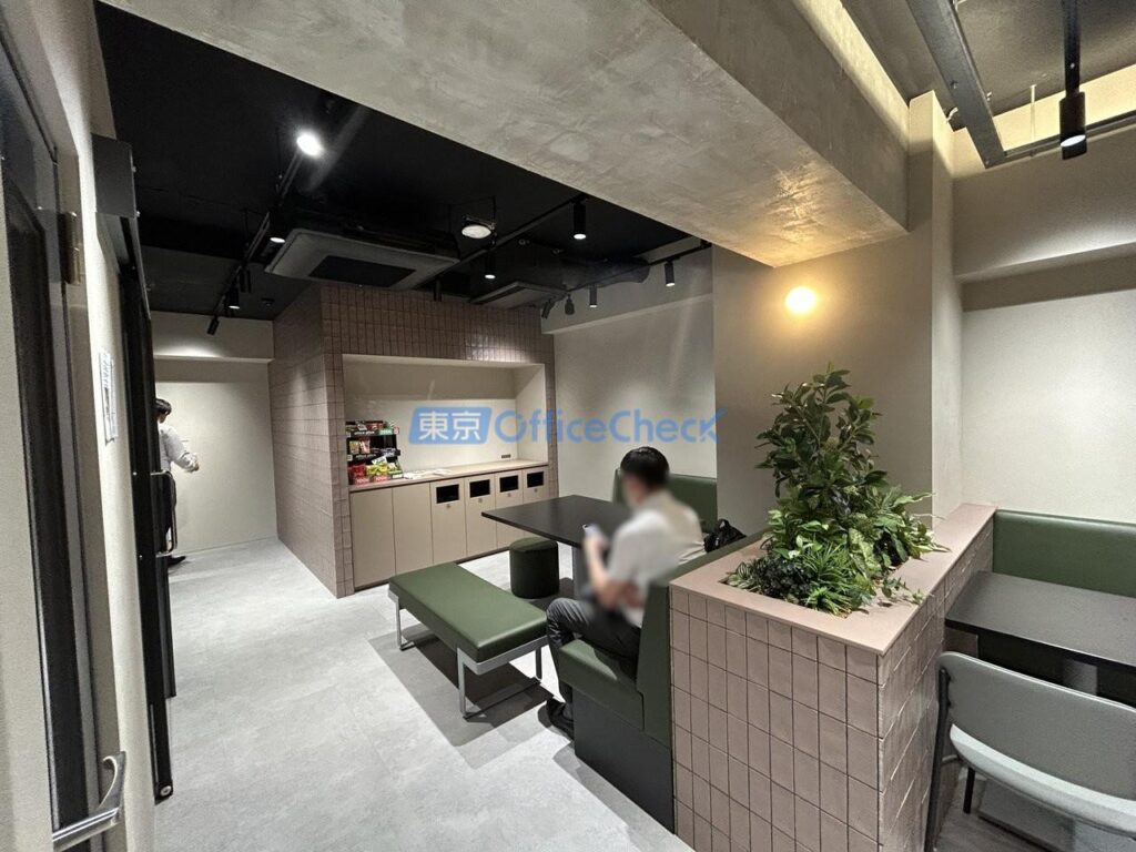 Biz Feel KAYABACHO 3階 36