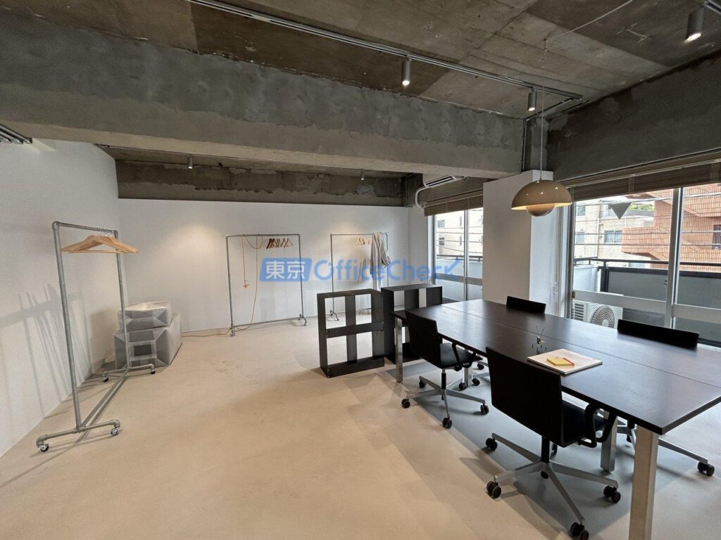 B TRACK（ビートラック）301 04