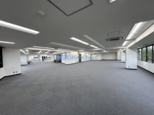 32芝公園ビル 9階 07