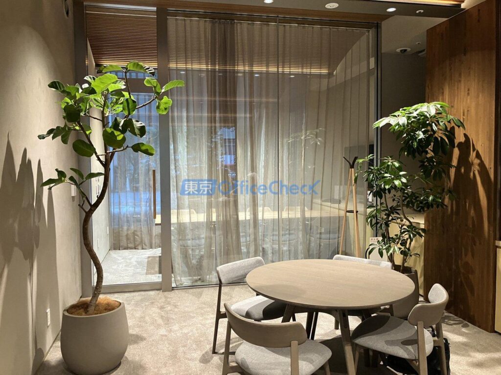 REVZO新橋 10階 06