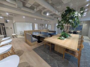 茅場町駅徒歩6分の85坪ハーフセットアップオフィス｜茅場町イーストスクエア2階